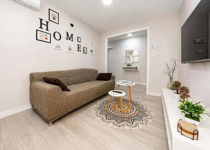 Elegant 6 Pax Apartment In Plaza Eliptica - Sm17
